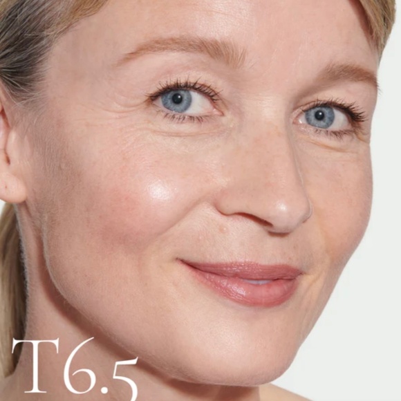 Lisa Eldridge Seamless Skin Enhancing Tint - shade 6.5, (tested). - Picture 6 of 9